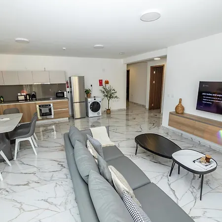 New Corner Spacious Apartment 2B San Pawl il-Baħar Extérieur photo